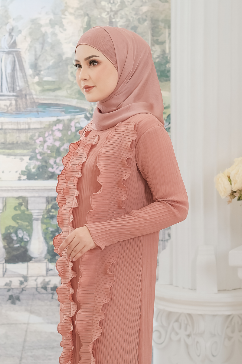 Kim Dress Deep Peach