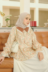 Carissa Blouse - Daisy