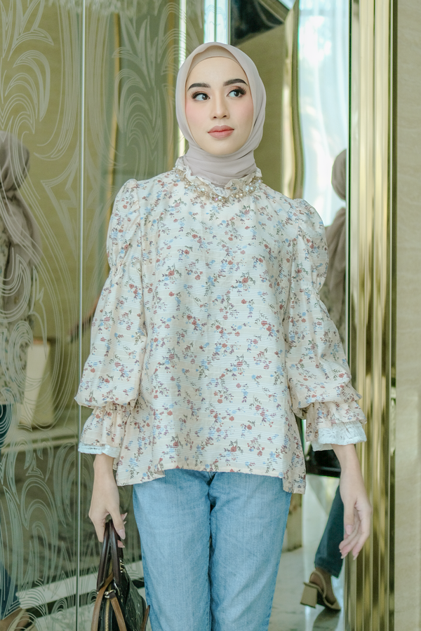 Camila Blouse - Daisy