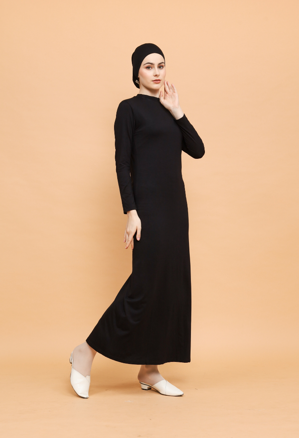 Kaneea Basic Inner Dress Deep Black