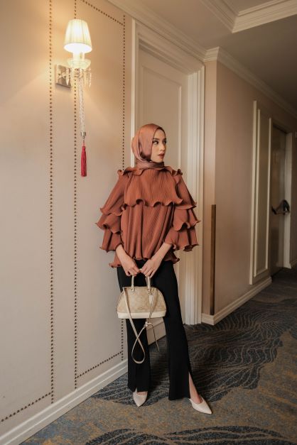 Ruby Blouse Browny