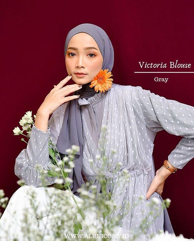 Victoria Blouse Grey